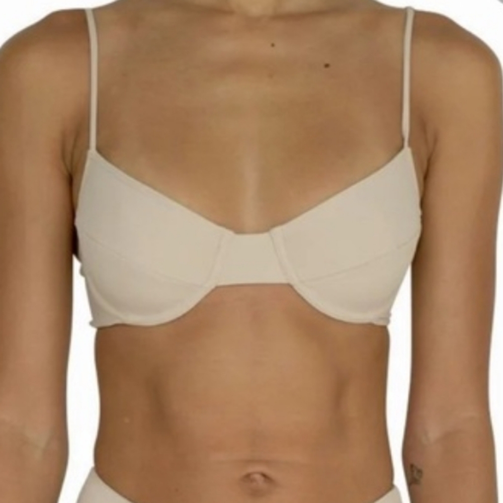 NWT Riot Swim Jax top Coconut Color Large